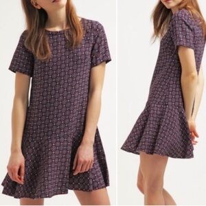 Banana Republic Size 14 Blue Foulard Print Flounce Shift Short Sleeve Dress